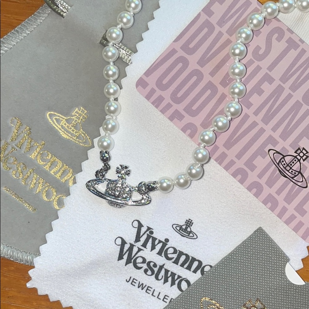 Vivienne Westwood silver pearl choker necklace